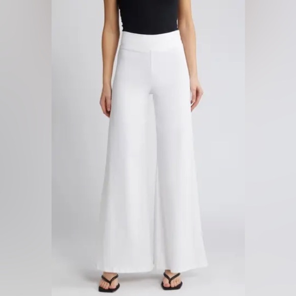 Frame White Jet Set Flare, BNWT, size 2 (Waist 30-34) - Picture 4 of 15